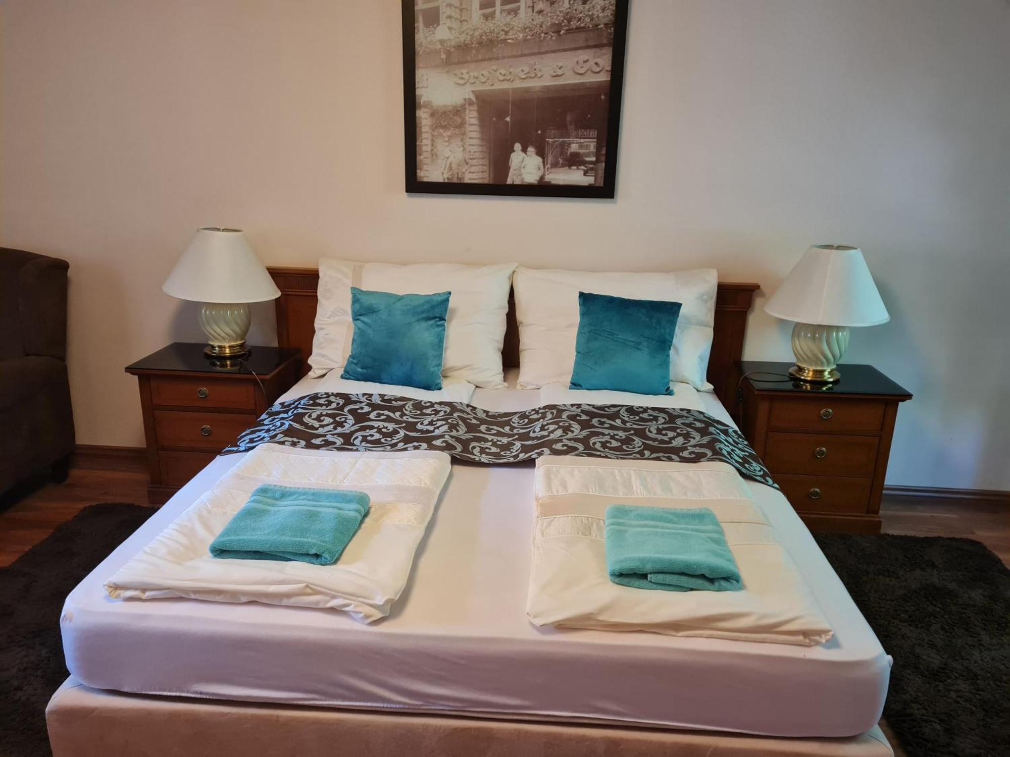 Toroes Panzio Bed & Breakfast Szabolcs ภายนอก รูปภาพ