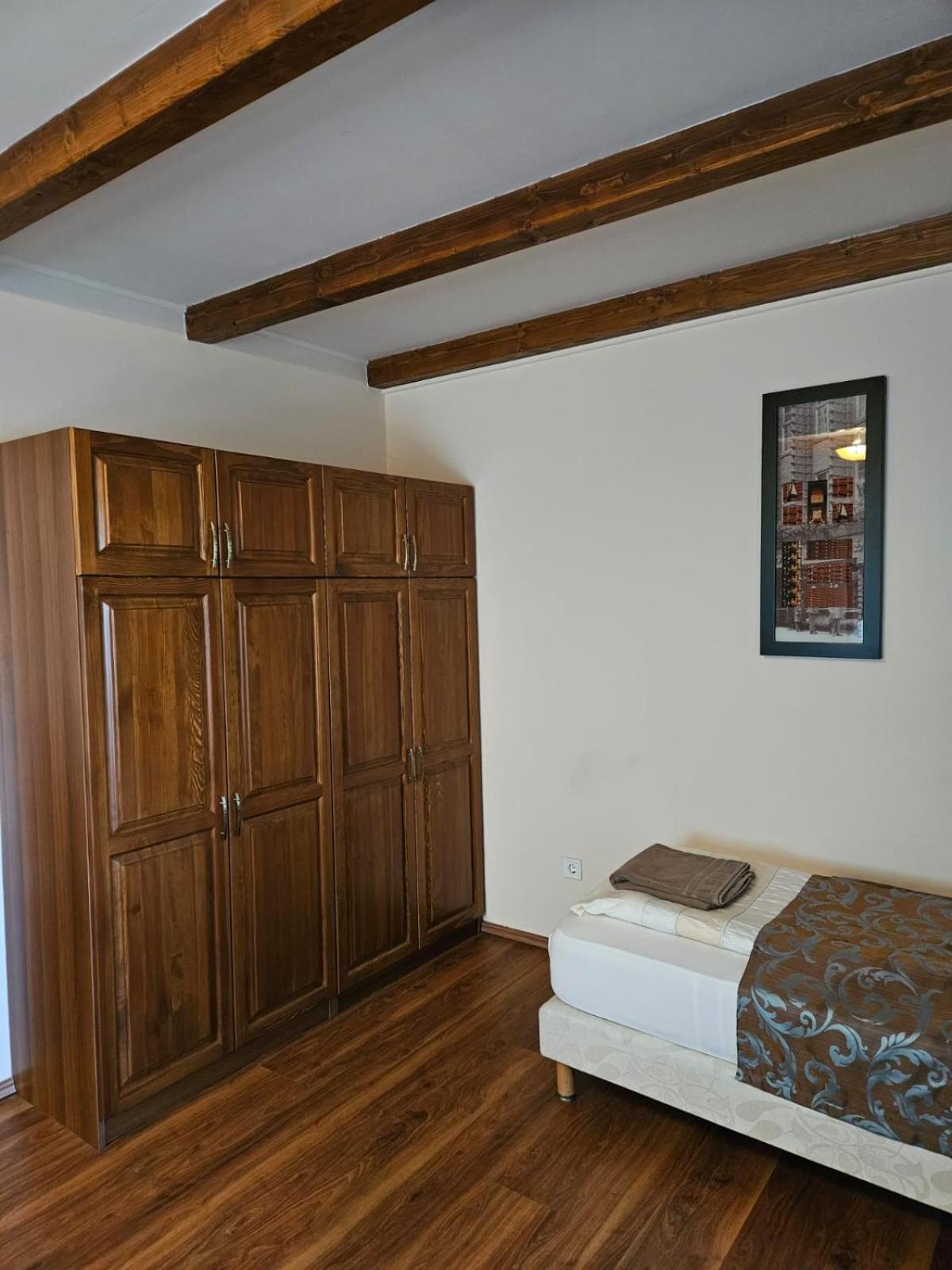 Toroes Panzio Bed & Breakfast Szabolcs ภายนอก รูปภาพ